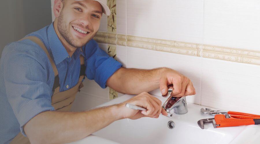 Kitchen Faucet Repair Service in Langworthy, IA